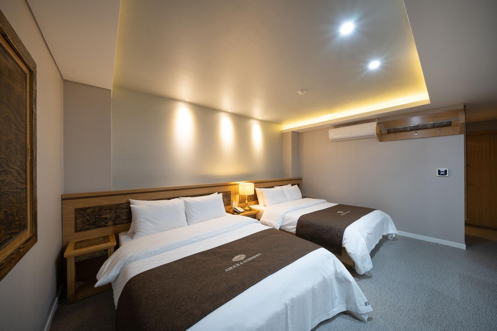 Amour Hotel Suwon Ngoại thất bức ảnh