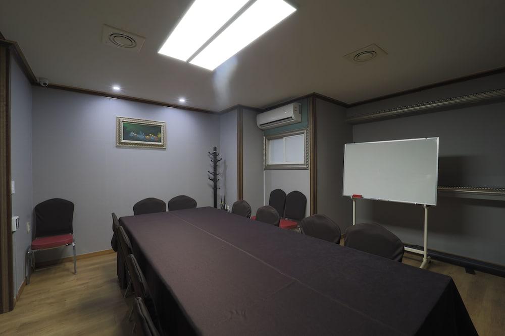 Amour Hotel Suwon Ngoại thất bức ảnh